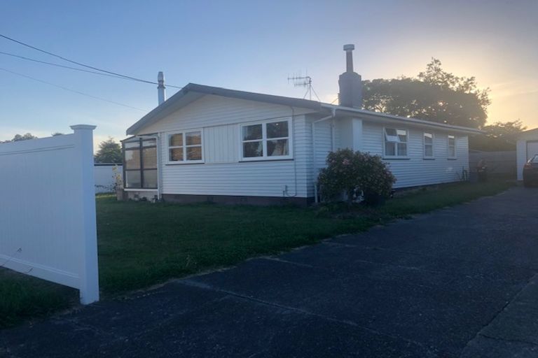Photo of property in 26 Pembroke Street, Taradale, Napier, 4112
