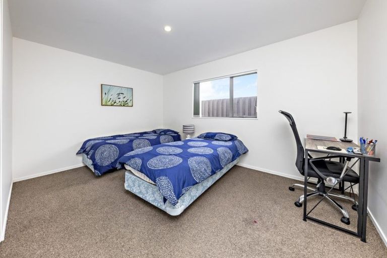 Photo of property in 25 Kotuku Crescent, Takanini, 2112