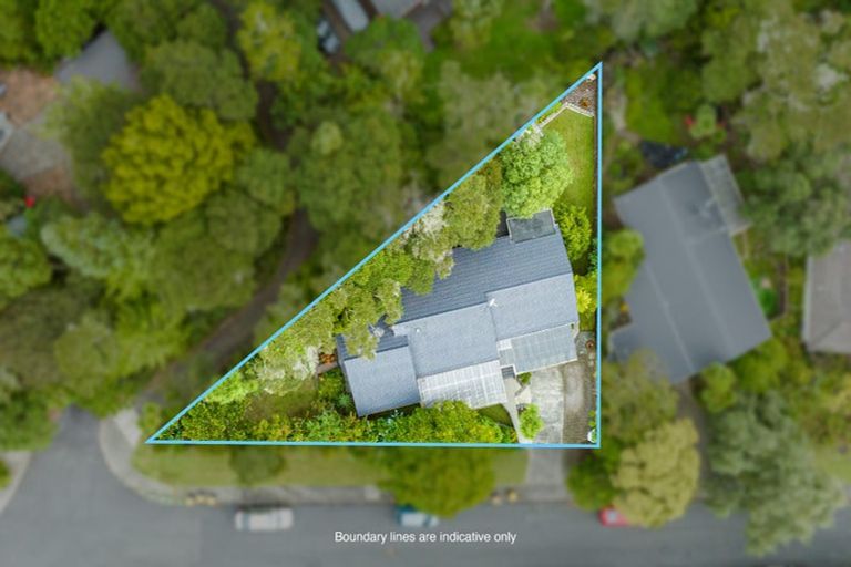 Photo of property in 51 Onedin Place, Titirangi, Auckland, 0604