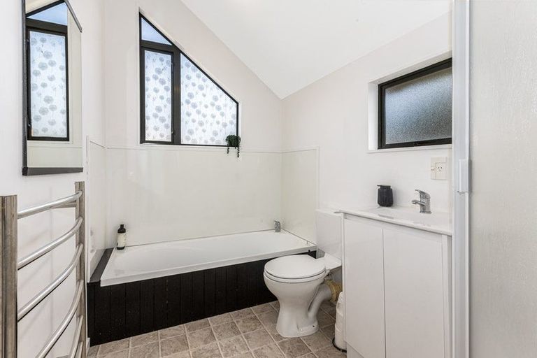 Photo of property in 15 Puriri Street, Woburn, Lower Hutt, 5010