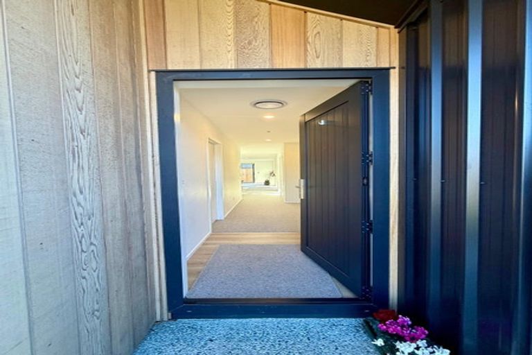 Photo of property in 4 Tussock Way, Cromwell, 9310