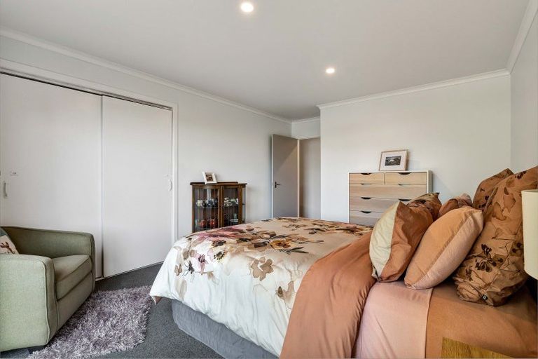 Photo of property in 382 Brookes Road, Cardiff, Stratford, 4391