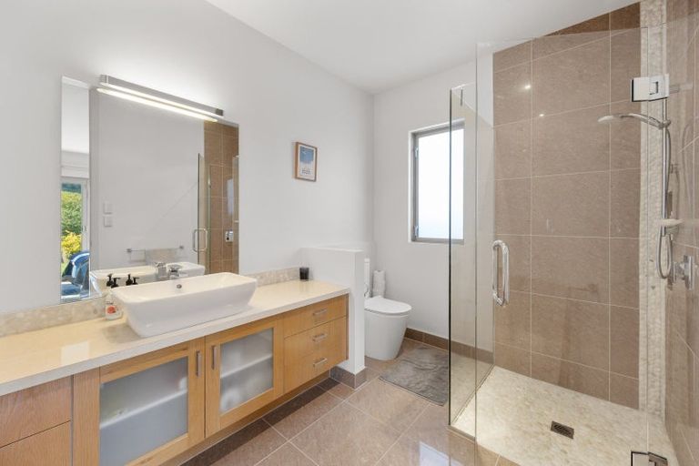 Photo of property in 12 Lakeview Terrace, Taradale, Napier, 4112