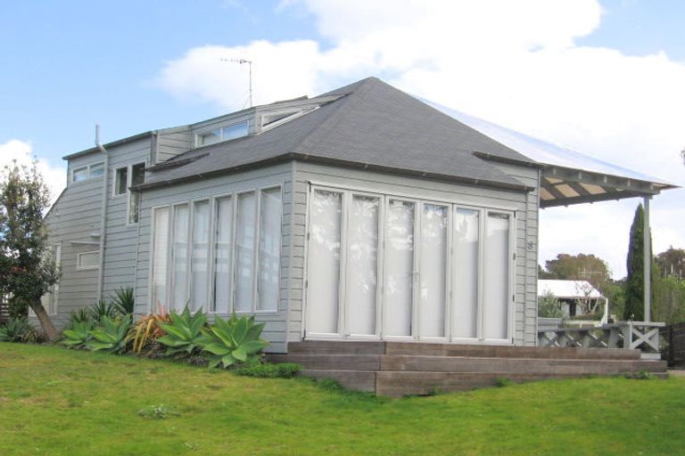 Photo of property in 8 Prescott Place, Pauanui, Hikuai, 3579