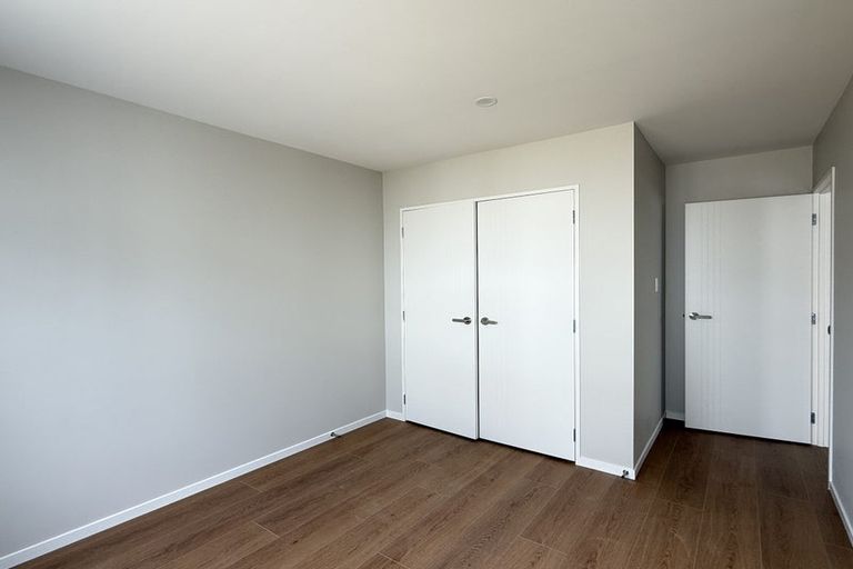 Photo of property in 25d Withers Road, Glen Eden, Auckland, 0602