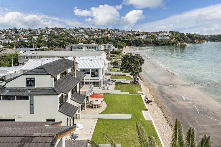 Photo of property in 2/15 Craig Road, Milford, Auckland, 0620