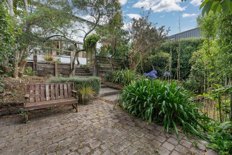 Photo of property in 32 City Road, Roslyn, Dunedin, 9010