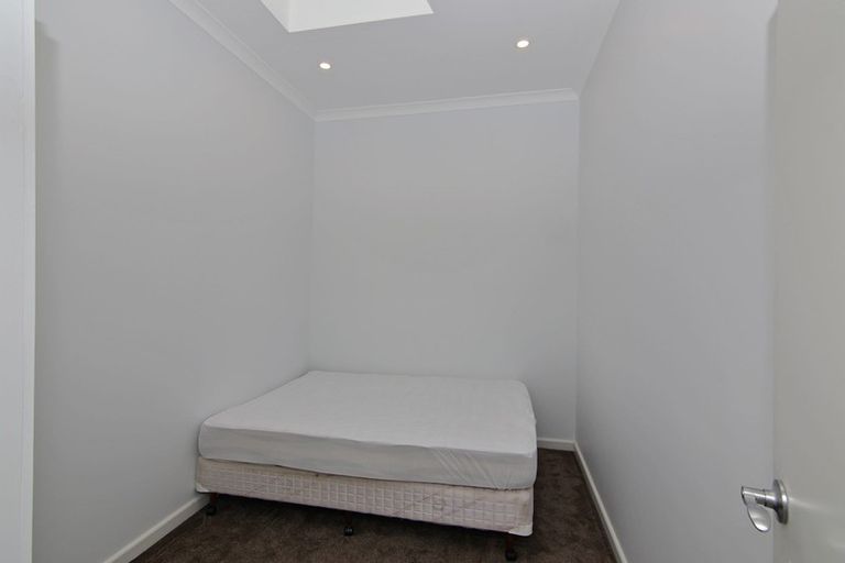 Photo of property in 124 Wallace Street, Mount Cook, Wellington, 6021