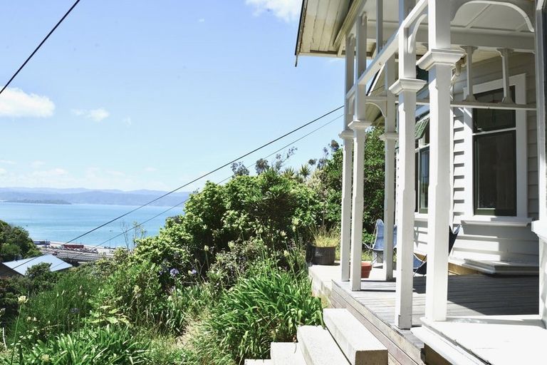 Photo of property in 67 Sar Street, Wadestown, Wellington, 6012