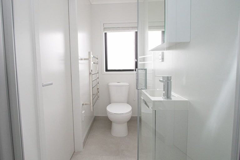 Photo of property in 12/14u Ruakiwi Road, Hamilton Lake, Hamilton, 3204