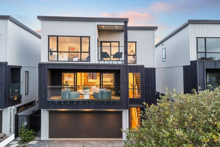 Photo of property in 13c Dominion Street, Takapuna, Auckland, 0622