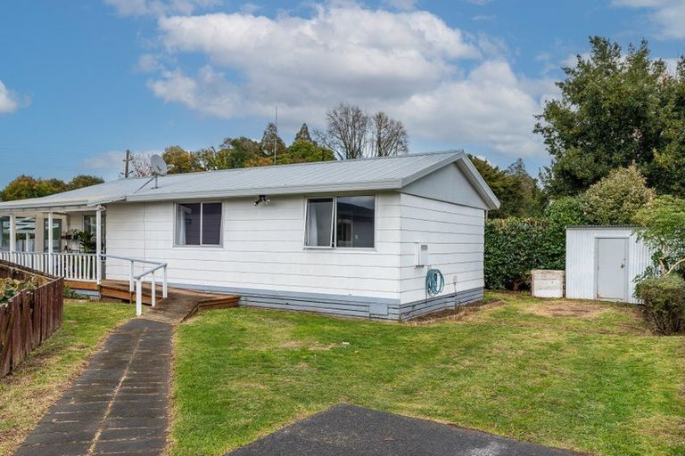 Photo of property in 16 Gillett Lane, Enderley, Hamilton, 3214