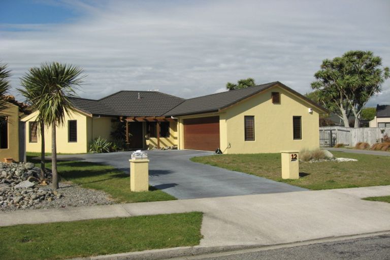 Photo of property in 12 Santa Teresa Court, Paraparaumu Beach, Paraparaumu, 5032