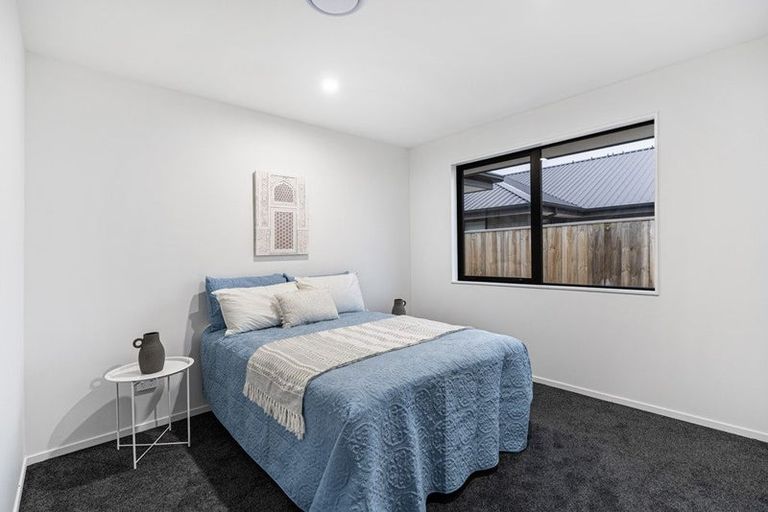 Photo of property in 36 Coach Way, Rolleston, 7614