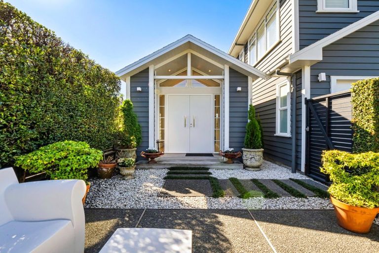 Photo of property in 35e Oceanbeach Road, Mount Maunganui, 3116