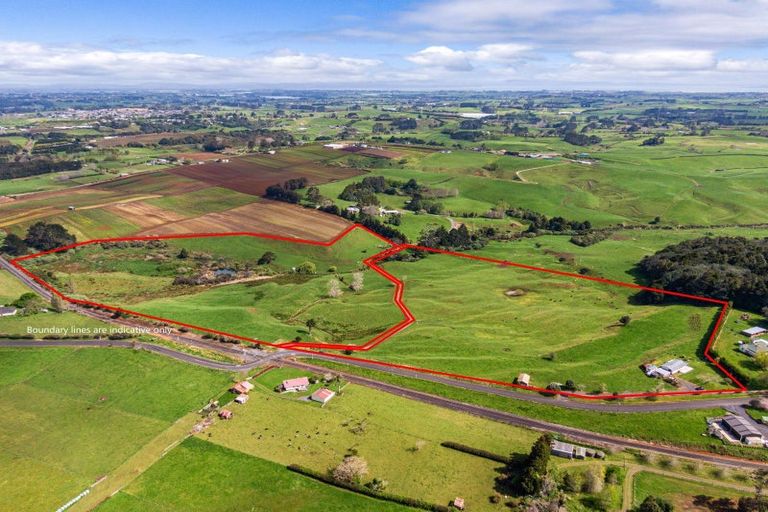 Photo of property in 231 Hart Road, Pukekohe, 2676