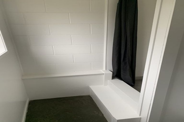 Photo of property in 108 Portage Road, New Lynn, Auckland, 0600