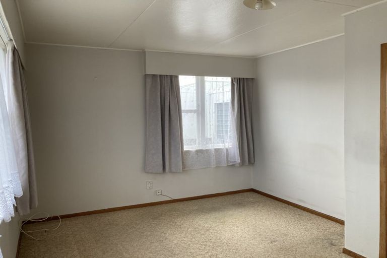 Photo of property in 4 Alice Place, Levin, 5510