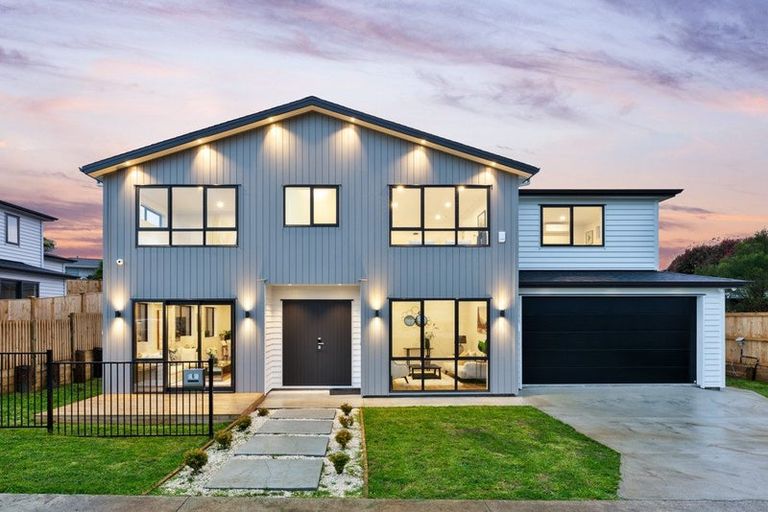 Photo of property in 6 Ambrosia Avenue, Henderson, 0612