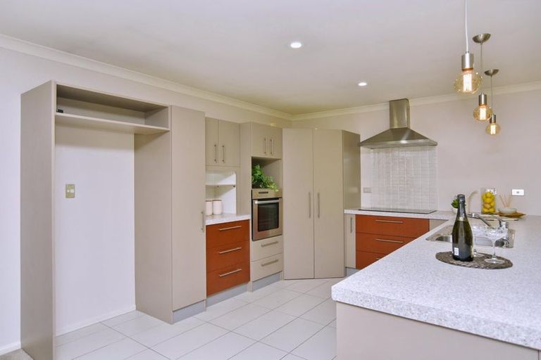 Photo of property in 10 Woodhurst Drive, Casebrook, Christchurch, 8051