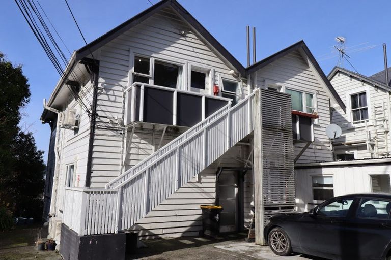 Photo of property in 339 The Terrace, Te Aro, Wellington, 6011