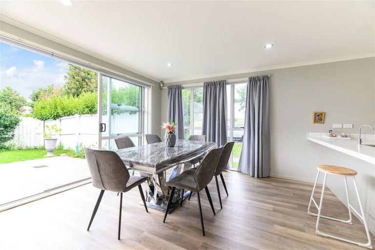 Photo of property in 1 Tarapiroe Avenue, Takanini, 2112