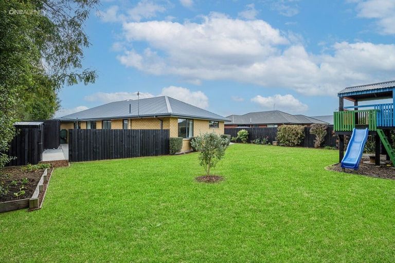 Photo of property in 27 Charters Street, Kaiapoi, 7630
