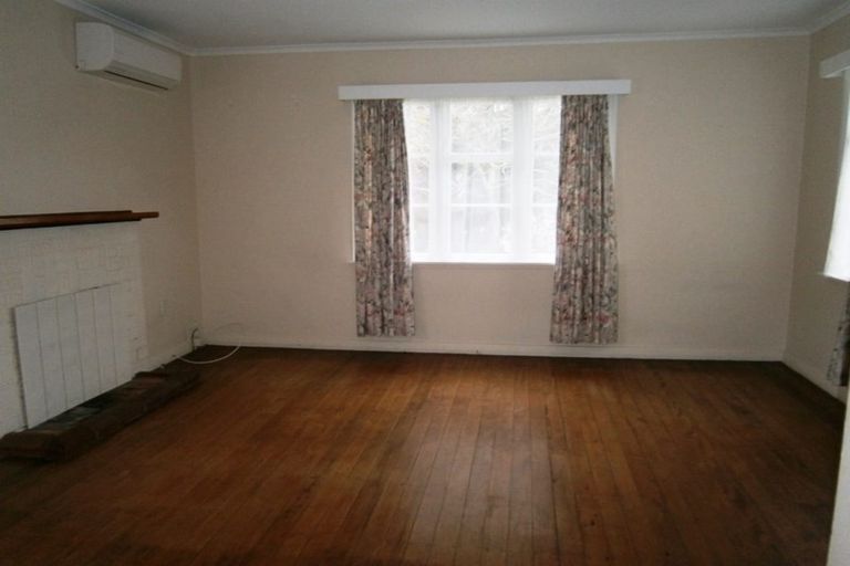 Photo of property in 145 Main Road, Wainuiomata, Lower Hutt, 5014