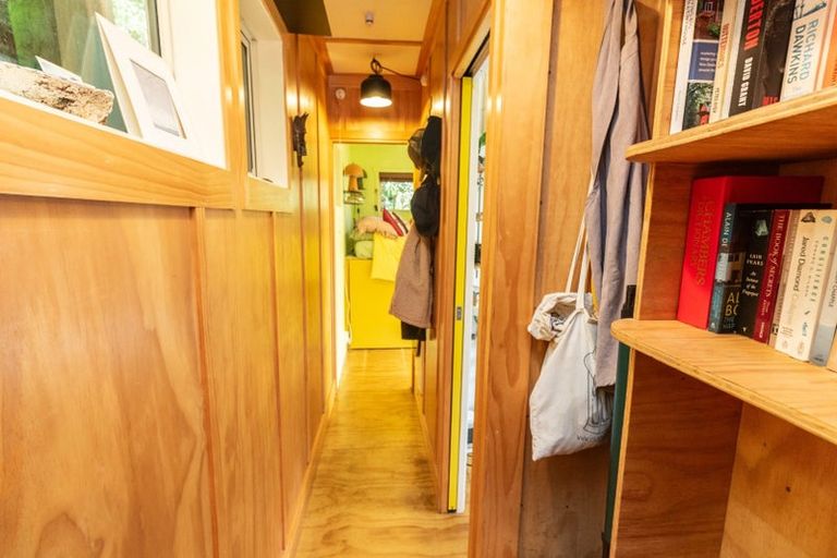 Photo of property in 2a Borlase Street, Brooklyn, Wellington, 6021