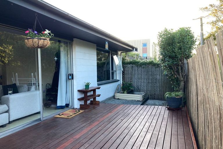 Photo of property in 3/73 Springfield Road, St Albans, Christchurch, 8014