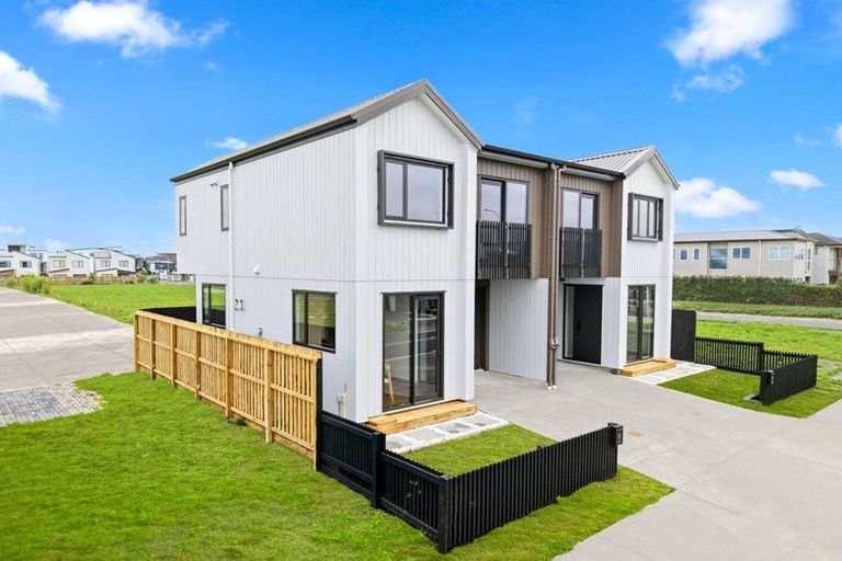 Photo of property in 6 Sails Road, Hobsonville, Auckland, 0616