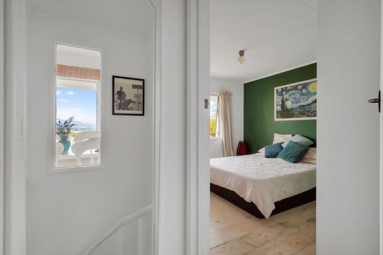 Photo of property in 104 Tosswill Road, Tahunanui, Nelson, 7011
