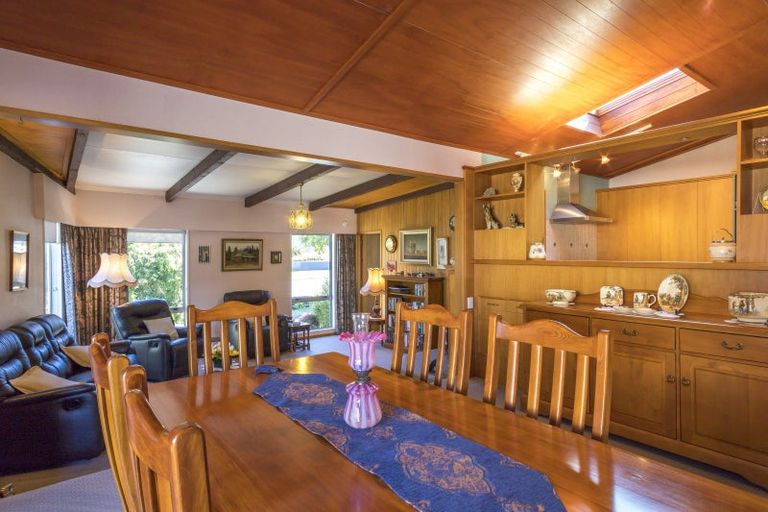 Photo of property in 17 Inverness Crescent, Arrowtown, 9302