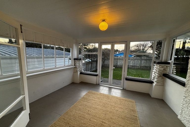 Photo of property in 8 Bell Street, Welbourn, New Plymouth, 4310