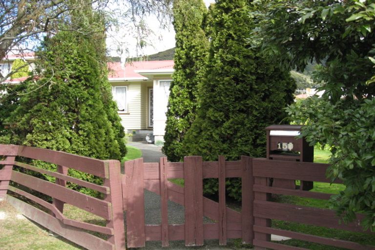 Photo of property in 159 Wainuiomata Road, Wainuiomata, Lower Hutt, 5014