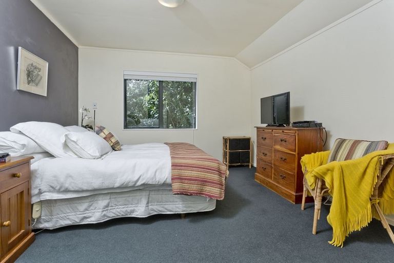 Photo of property in 2/43 Flaxdale Street, Birkdale, Auckland, 0626