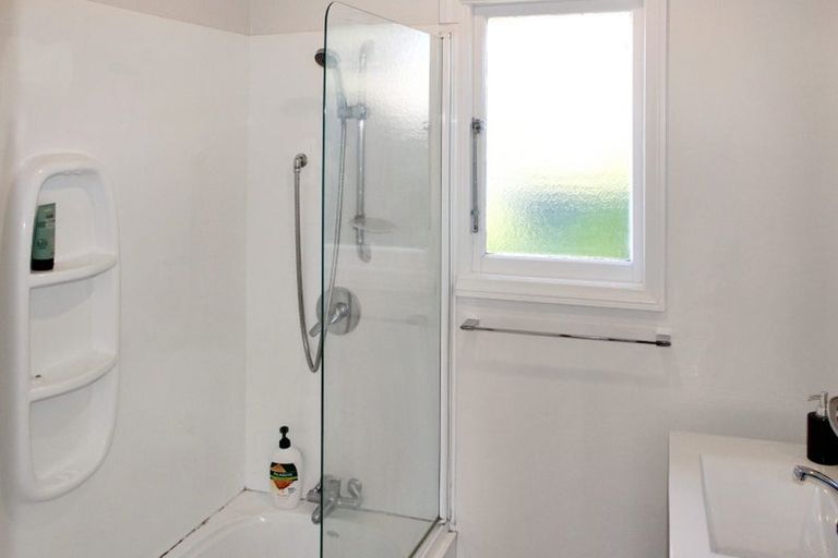 Photo of property in 53 Hudson Street, Bryndwr, Christchurch, 8053