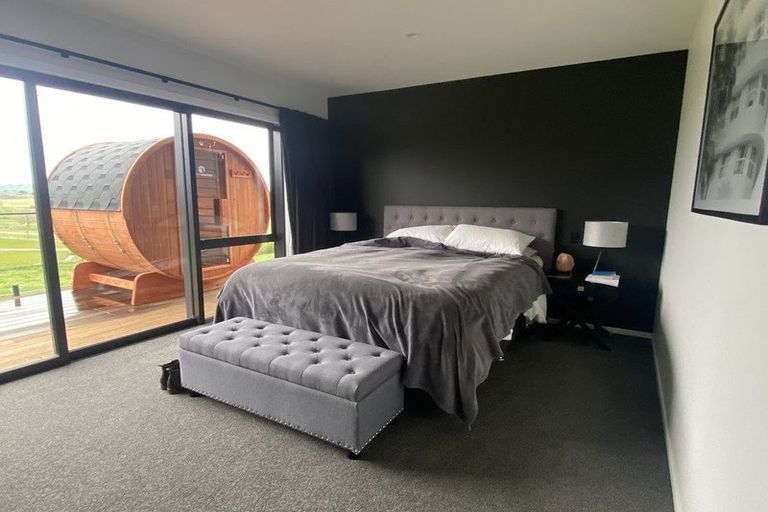 Photo of property in 201-207 Porangahau Road, Waipukurau, 4200