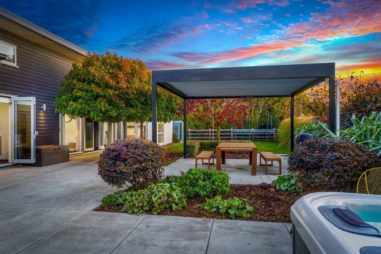 Photo of property in 5 Sterling Drive, Prebbleton, 7604