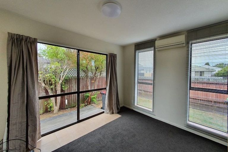 Photo of property in 1/605 Barbadoes Street, Edgeware, Christchurch, 8013