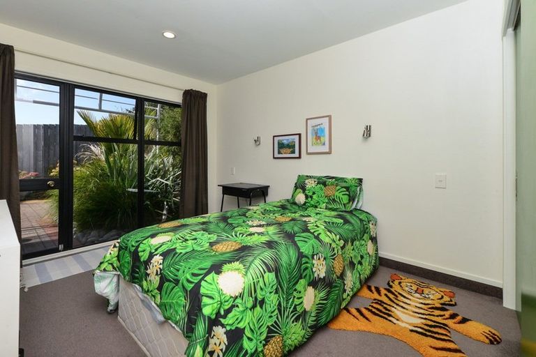 Photo of property in 18b Burn-murdoch Street, St Andrews, Hamilton, 3200