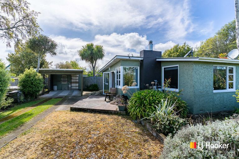 Photo of property in 58 Henry Street, Waikouaiti, 9510
