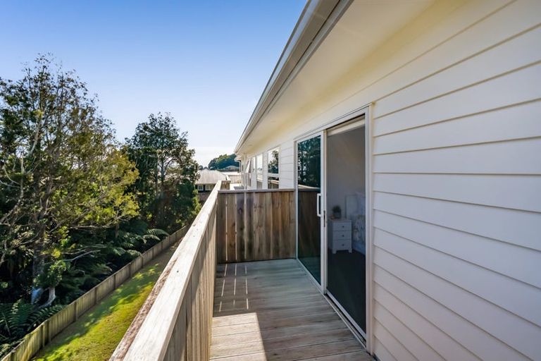 Photo of property in 54 Ainslee Street, Highlands Park, New Plymouth, 4312
