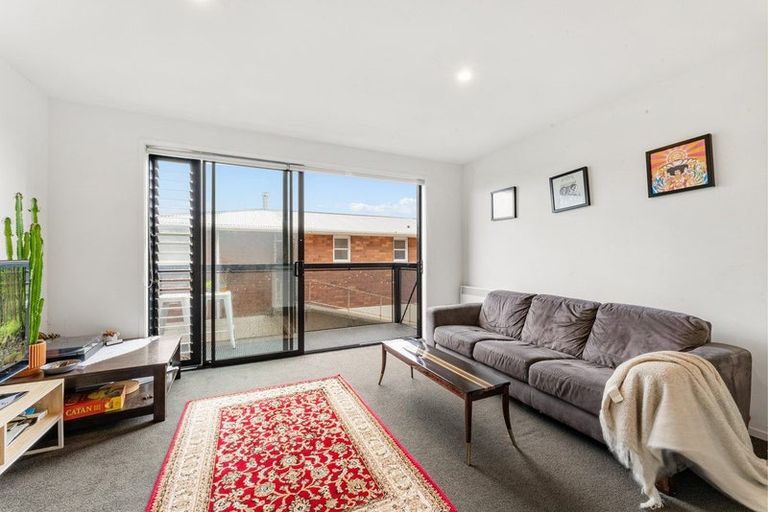 Photo of property in 2/63 Tawa Street, Mount Maunganui, 3116