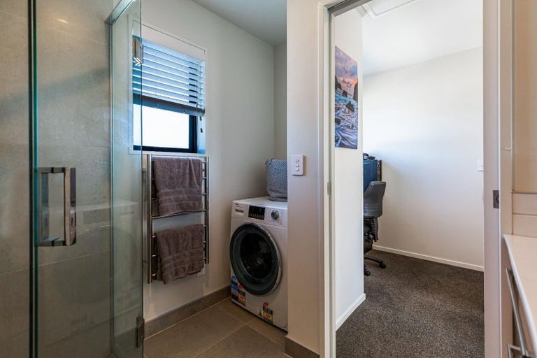 Photo of property in 2/66 Metcalfe Road, Ranui, Auckland, 0612
