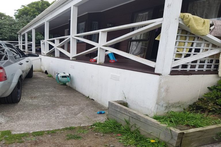 Photo of property in 2/18 Ashlynne Avenue, Papatoetoe, Auckland, 2025