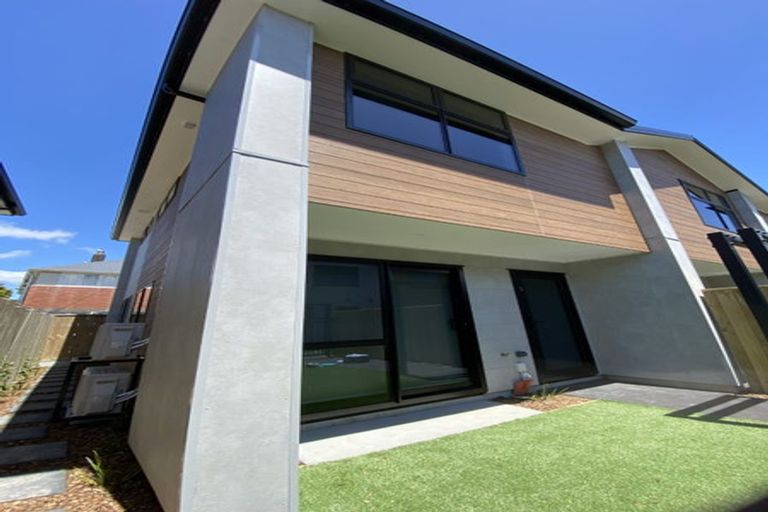 Photo of property in 3/13 Biddle Crescent, Taita, Lower Hutt, 5011
