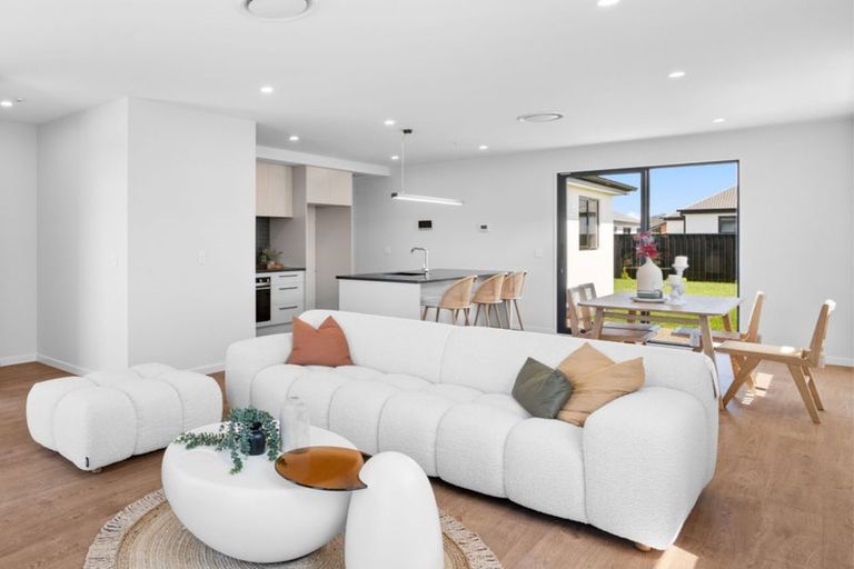 Photo of property in 55 Ashurst Crescent, Rolleston, 7615