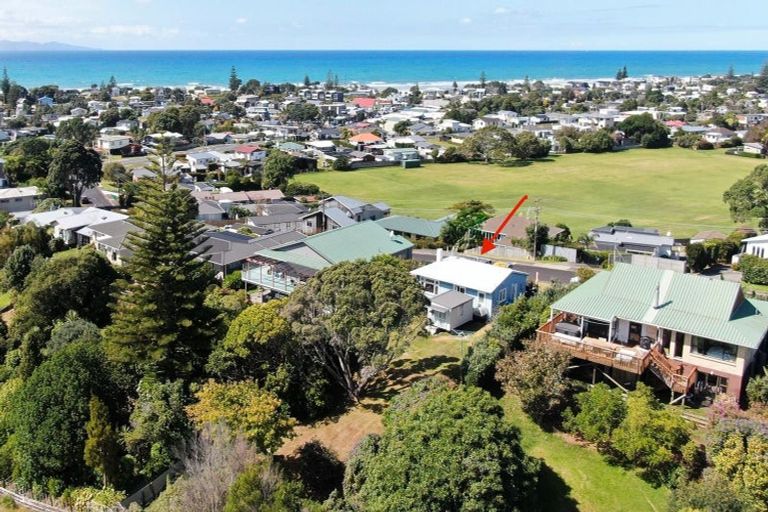 Photo of property in 22 The Crescent, Waihi Beach, 3611