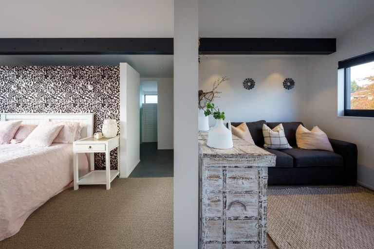 Photo of property in 9 Forest Heights, Wanaka, 9305